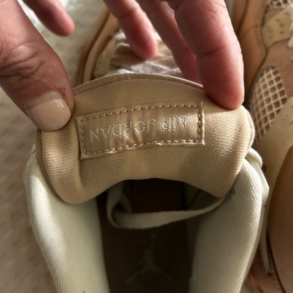 Nike Jordans barley worn - Picture 4 of 5